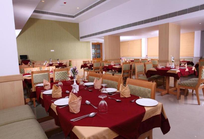 בית מלון כפרי Pooram International