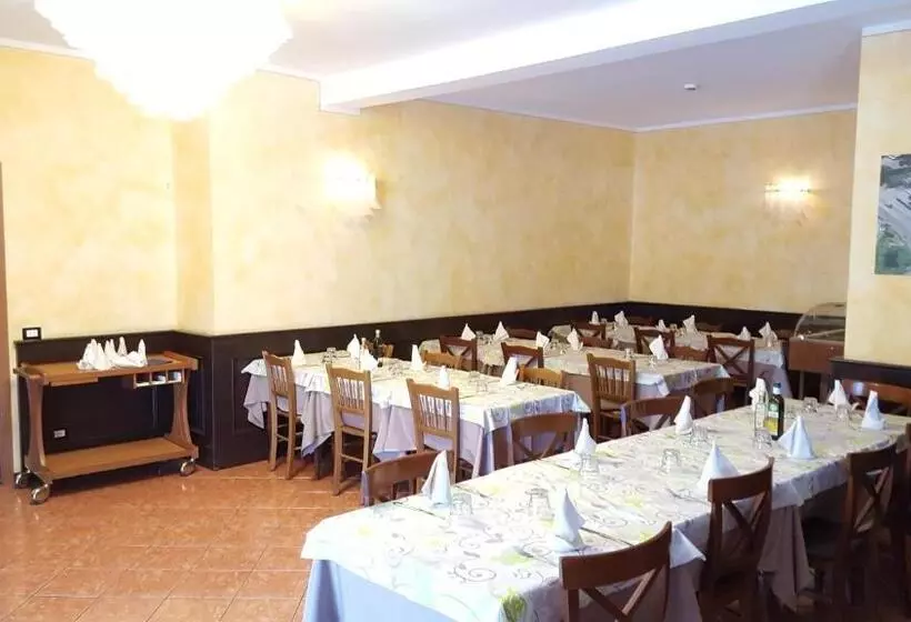 ホテル Ristorante Amalfitana