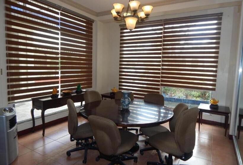 The Alpa Hotel And Restaurant