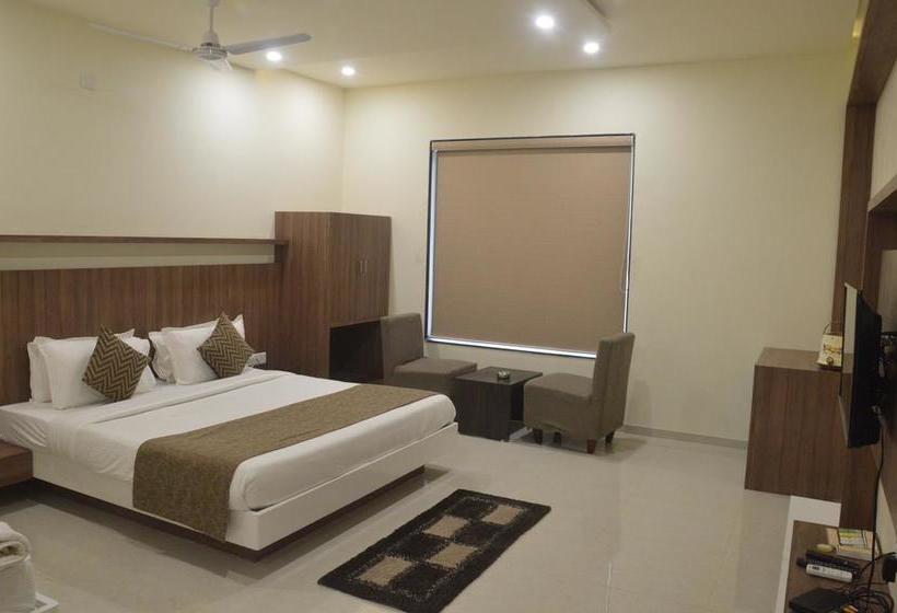 هتل The Grand Dwarika