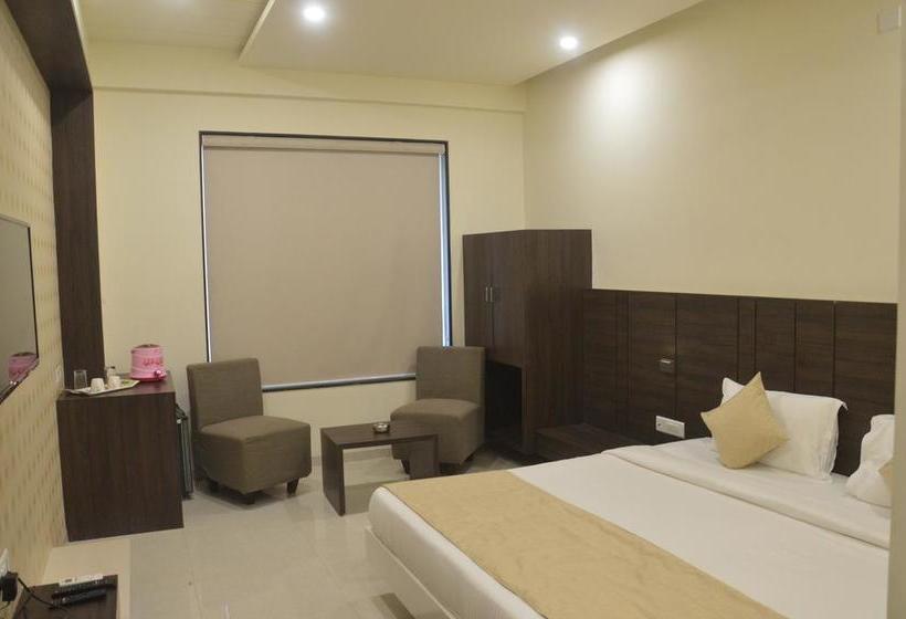 هتل The Grand Dwarika