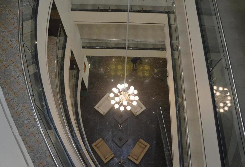 هتل The Grand Dwarika