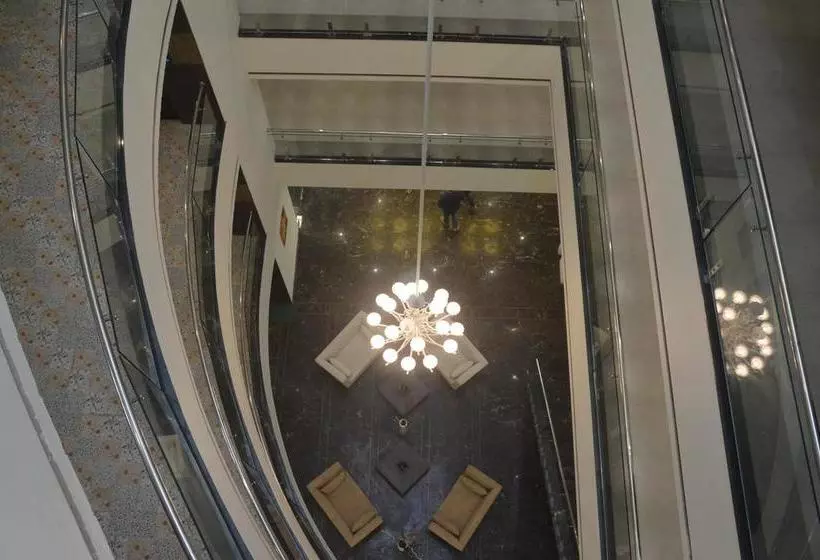 هتل The Grand Dwarika