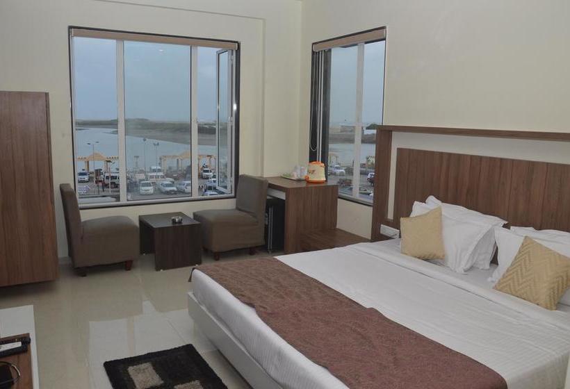 هتل The Grand Dwarika