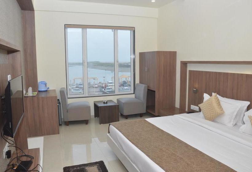 هتل The Grand Dwarika