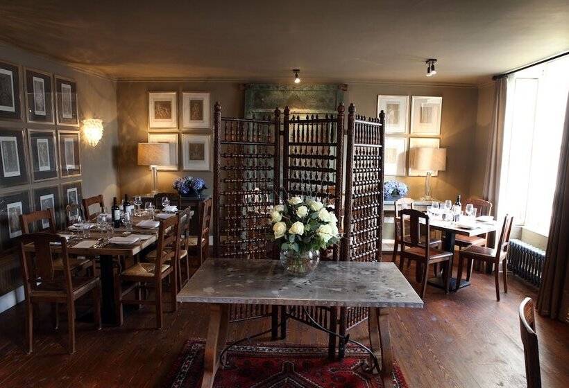 酒店 The White Hart