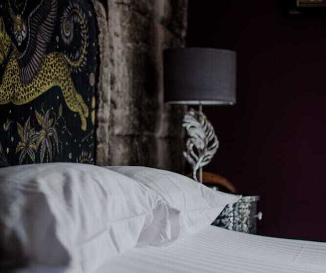 酒店 The White Hart