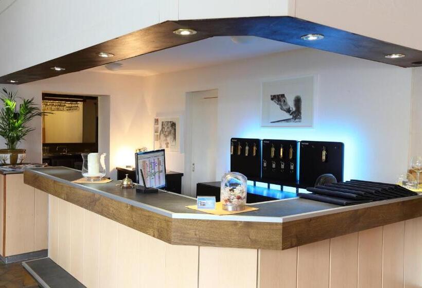 Отель Zur Linde