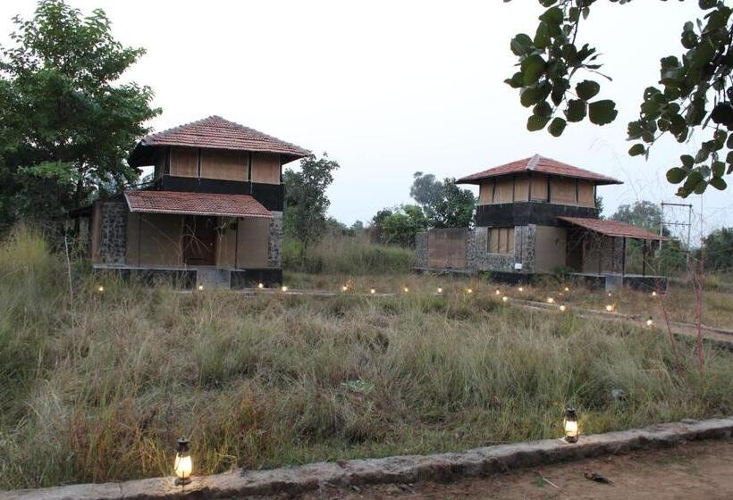 Spree Maati Jungle Resort