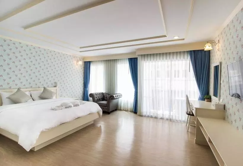 S.swiss Hotel Ratchaburi
