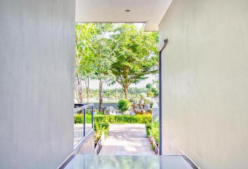 Thaiasia Goldensea Resort