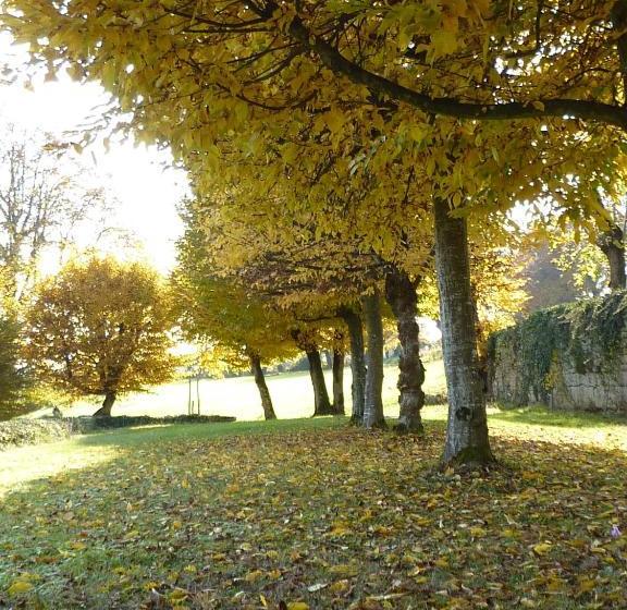 Aamiaismajoitus (B&B) Château De La Hussardière