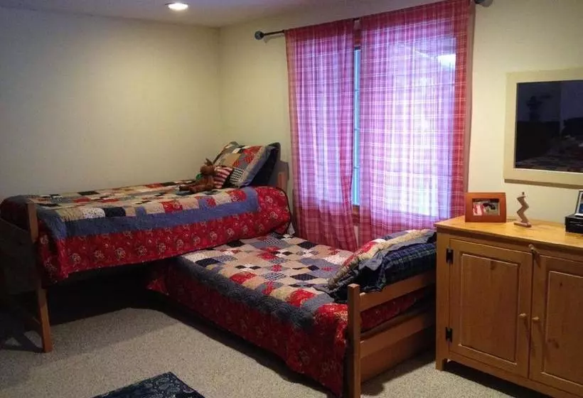 Cold Moon Farm B&b