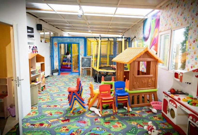 酒店 семеен хотел прованс ахелой