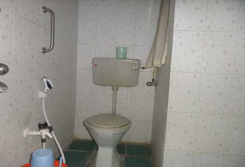 Hotelli Ambassador Executive