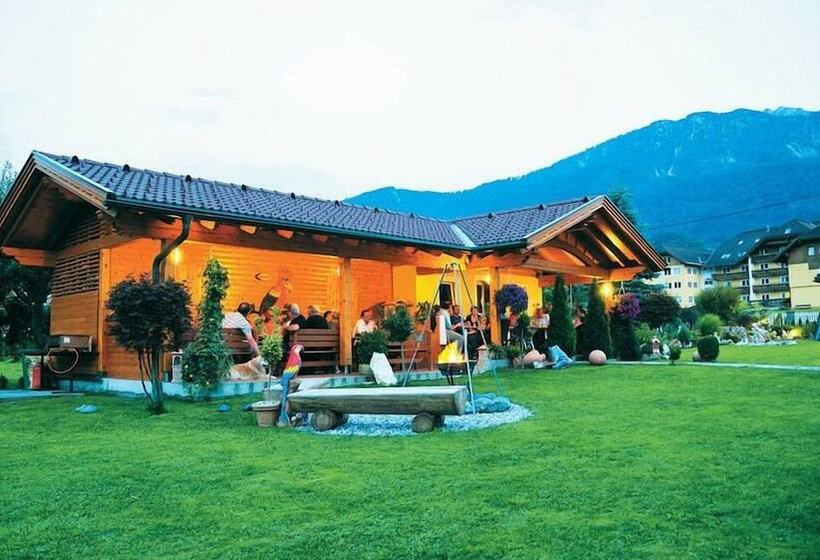 בית מלון כפרי Garni Zerza