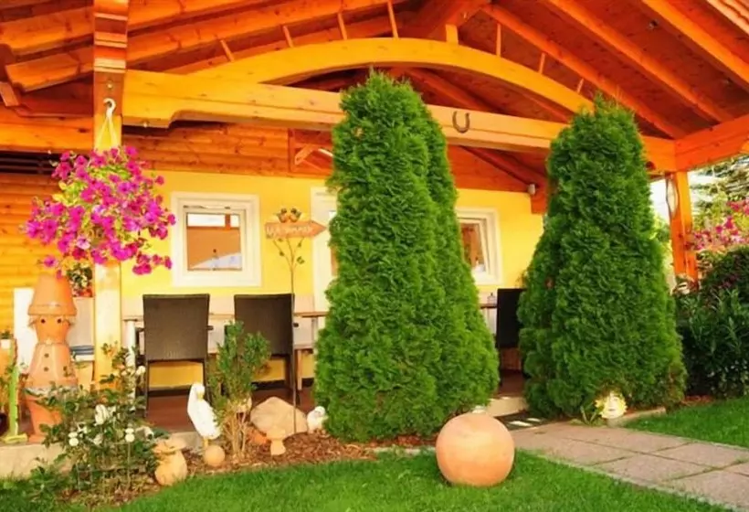 Hotelli Garni Zerza