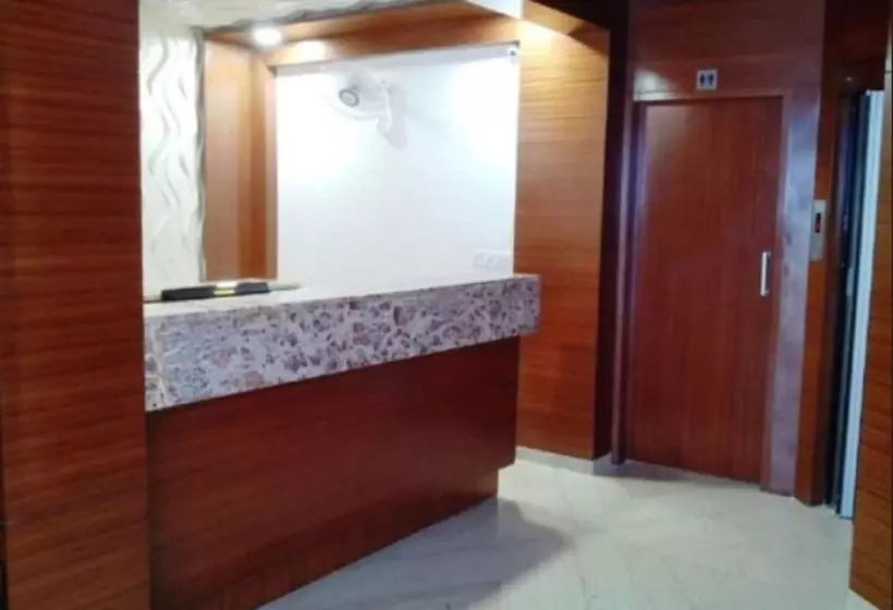 ホテル Lords  Eco Inn Gandhidham