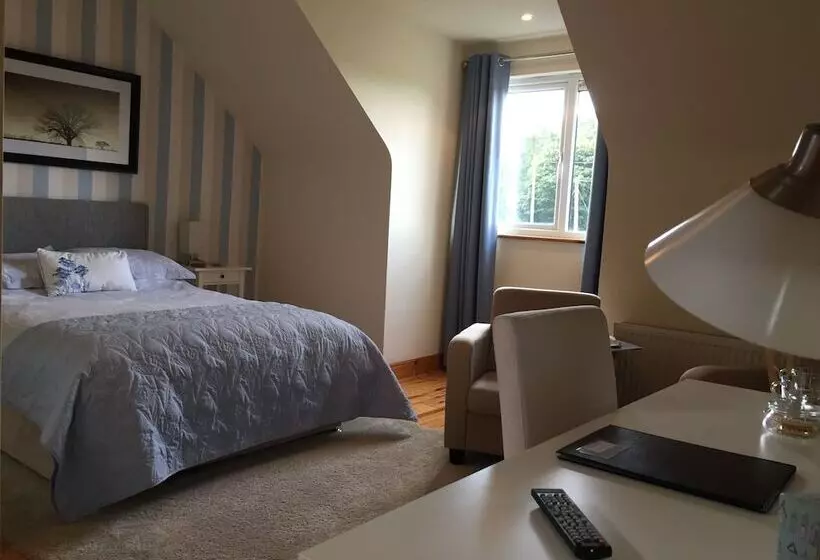 Marnic House B&b