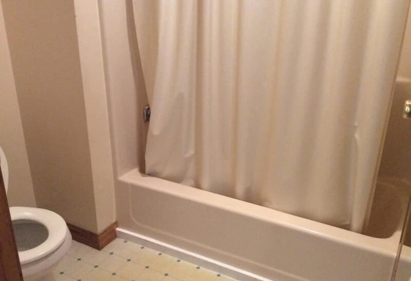 Мотель The Royal Inn