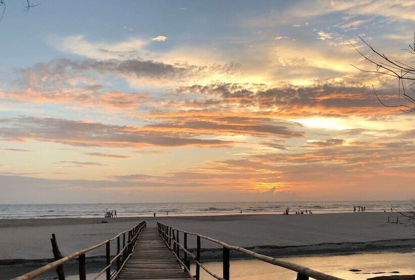 Mandrem Village Resort