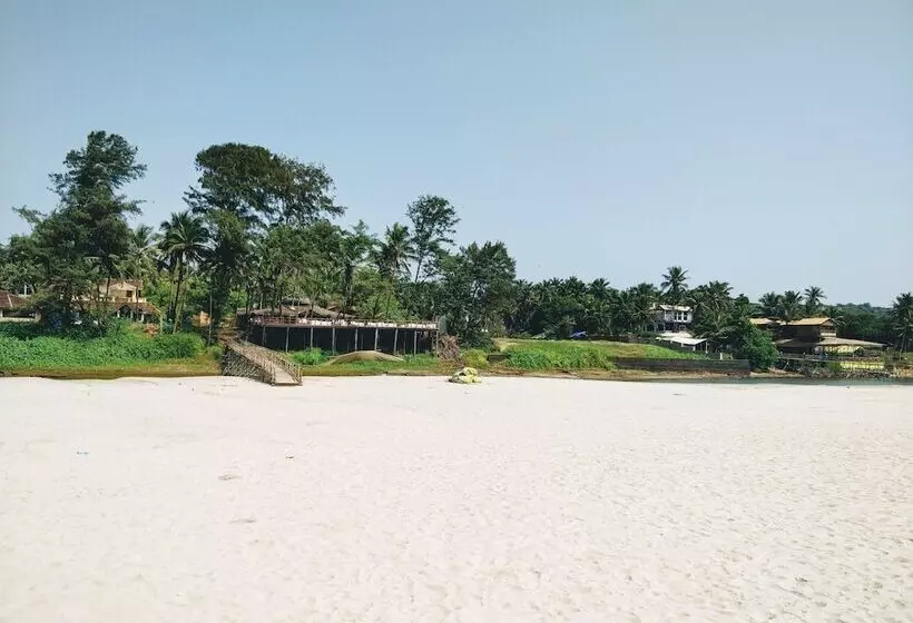 Mandrem Village Resort