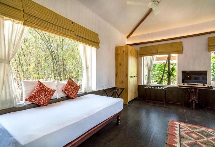 渡假胜地 The Riverwood Forest Retreat Pench