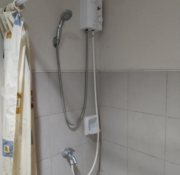 Affordable Condo For 3 At Sunvida