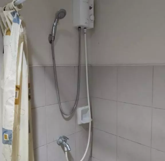 Affordable Condo For 3 At Sunvida