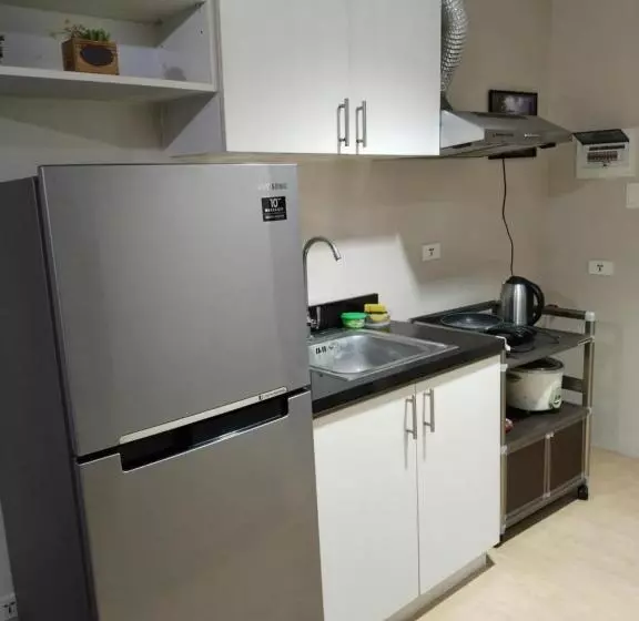 Affordable Condo For 3 At Sunvida