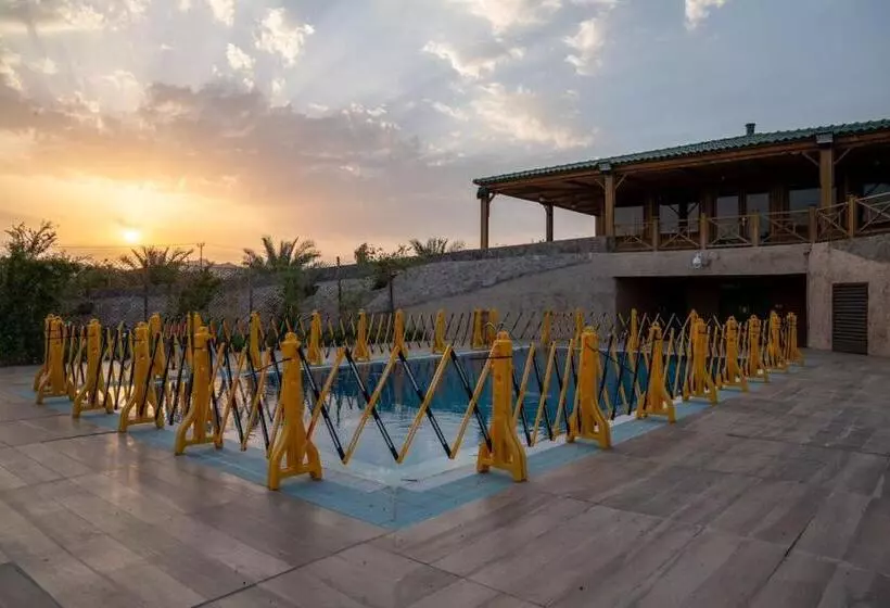 ホテル Al Rehbah Farm Resort   منتجع مزرعة الرحبة