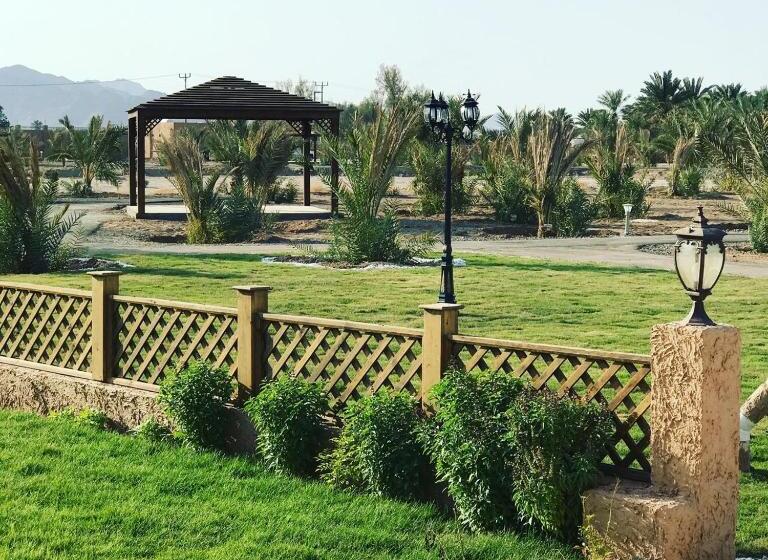 酒店 Al Rehbah Farm Resort   منتجع مزرعة الرحبة