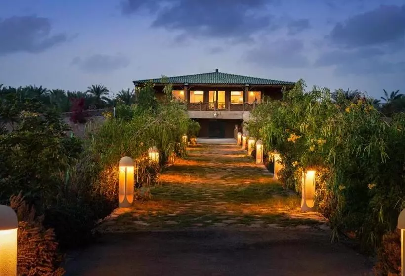 ホテル Al Rehbah Farm Resort   منتجع مزرعة الرحبة