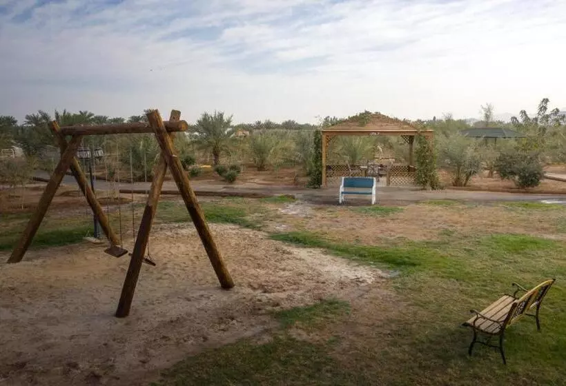 ホテル Al Rehbah Farm Resort   منتجع مزرعة الرحبة