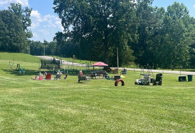 酒店 Born Again Camping An Antiques