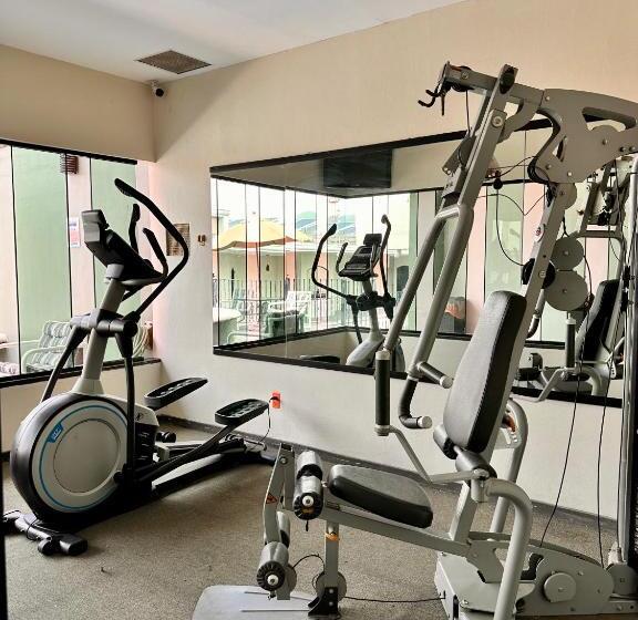 فندق Centro Apatzingán