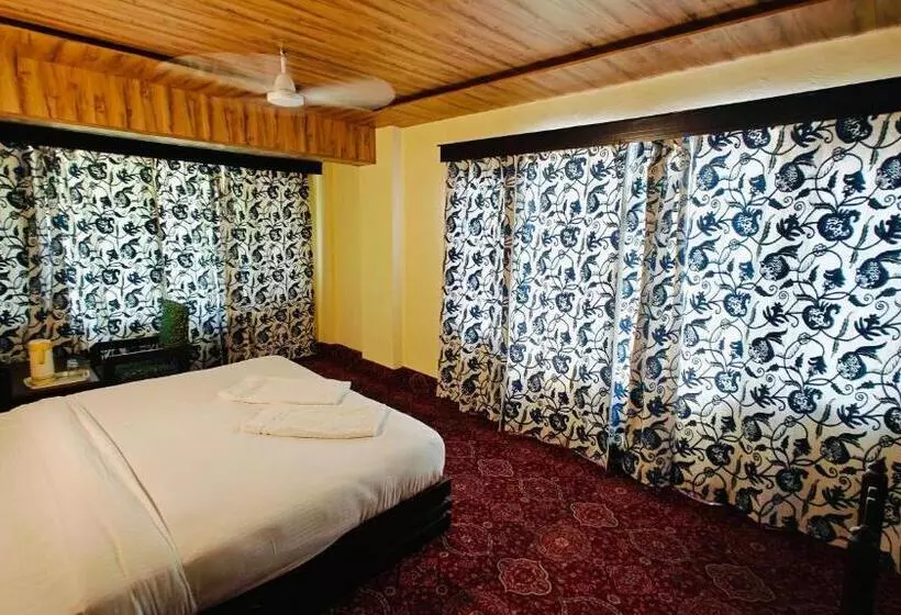 Hotel Kabir
