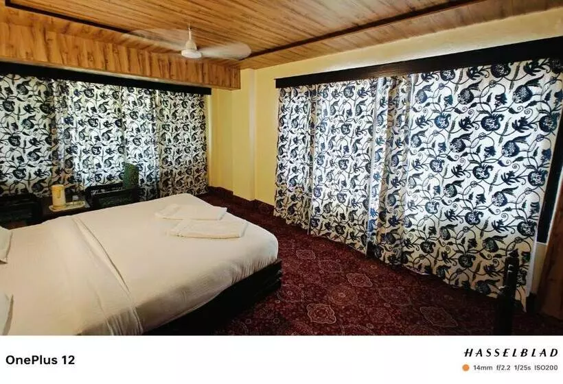 Hotel Kabir