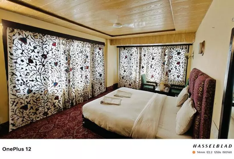Hotel Kabir