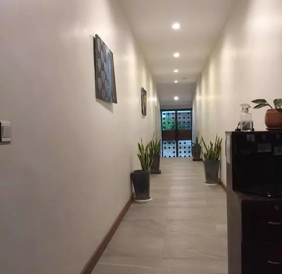 هتل Linnaka Villa&residence