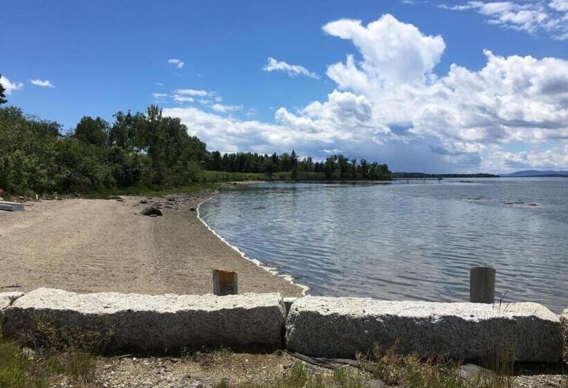 ホテル Tapley Farm Charming Barn At Salt Water Farm