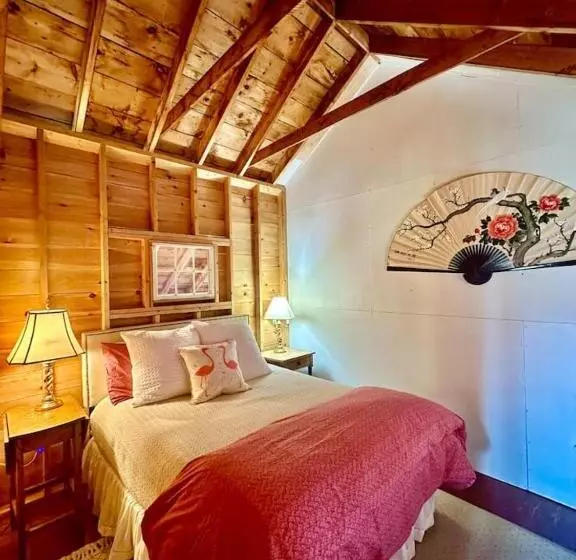 ホテル Tapley Farm Charming Barn At Salt Water Farm