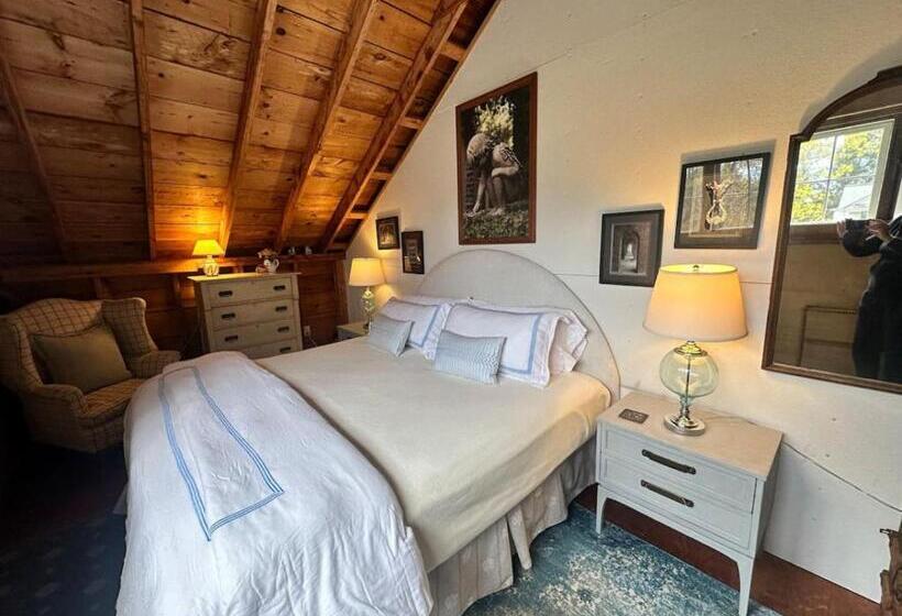 ホテル Tapley Farm Charming Barn At Salt Water Farm