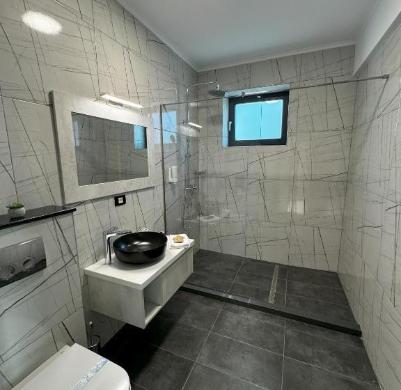 Отель Vila Turistică D Eric