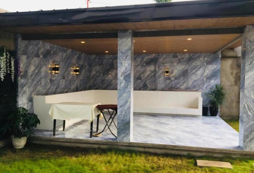 Mommy Mia Bed And Breakfast