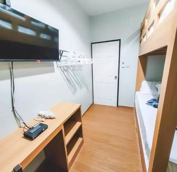 Majatalo Cher Emm Home