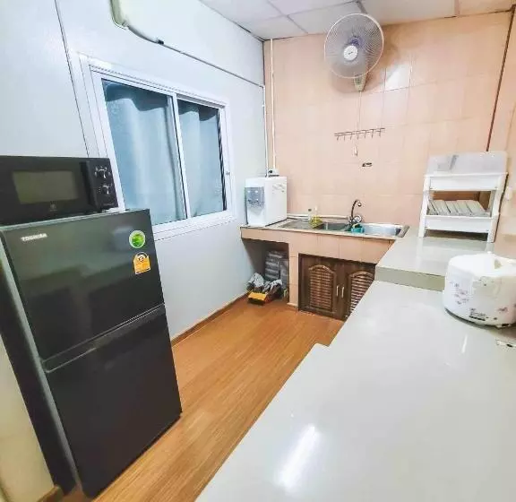 Majatalo Cher Emm Home