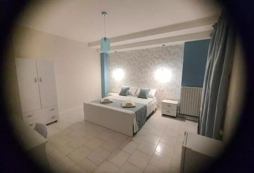 Majatalo Villa Letizia   Sky Blu Pompei Room