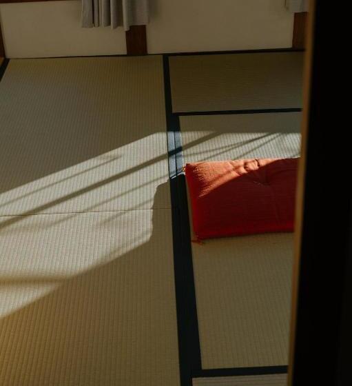 Ostello 紅花舎 Koukasha