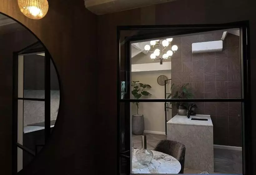 تختخواب و صبحانه Berg En Bos Suite